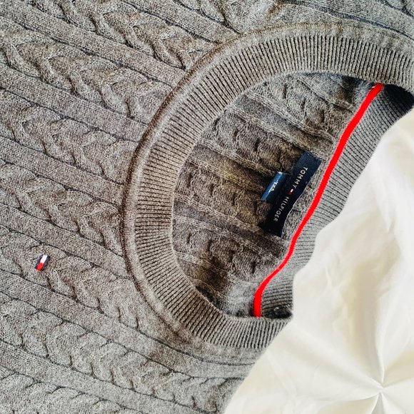 cable knit long sleeve grey top - Picture 1 of 3